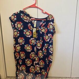 LARA Vibrant Floral Blouse in Navy